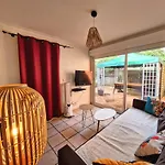 Villa L'escale - Maison Pour 6 Personnes Avec Climatisation Et Wifi - Port Hyères